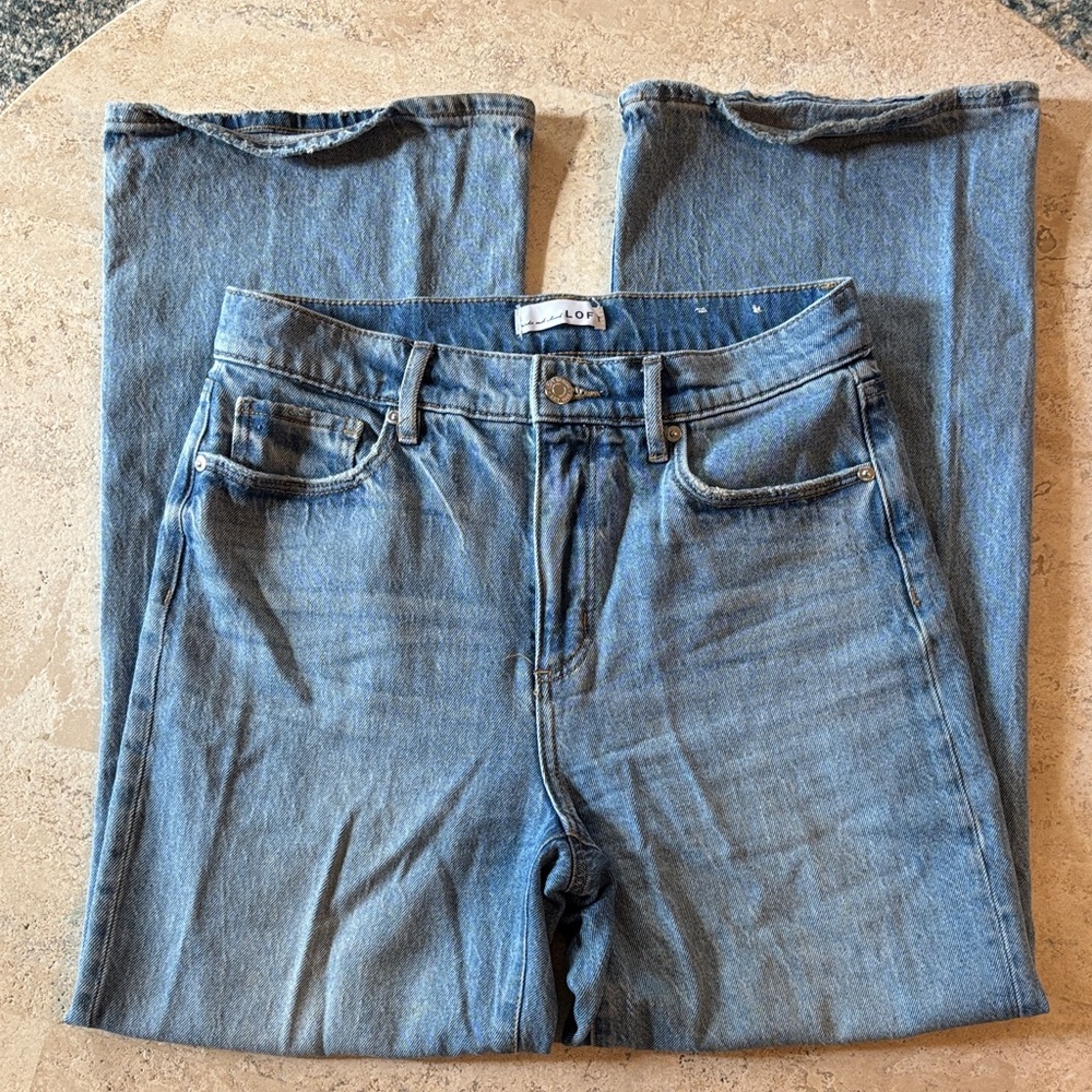 LOFT size 4 “The Wide Leg” Classic Blue slightly distressed jeans - Picture 2 of 7